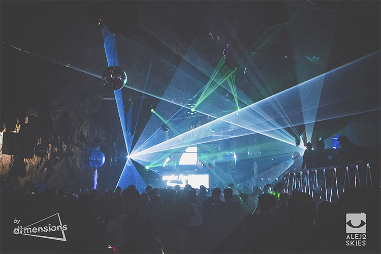 Amnesia presents at The Cave - Guacara Taina
