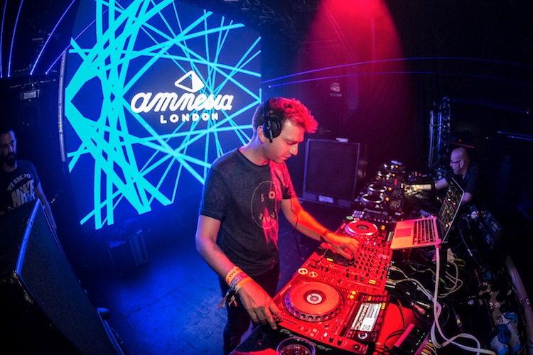 Amnesia stage at SW4
