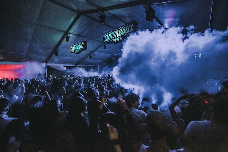 Amnesia Presents goes to Chile